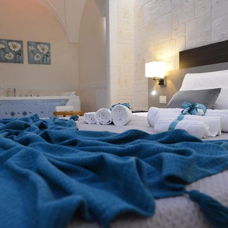 Suite Laurel Spa Con Idromassaggio Fasano Extérieur photo