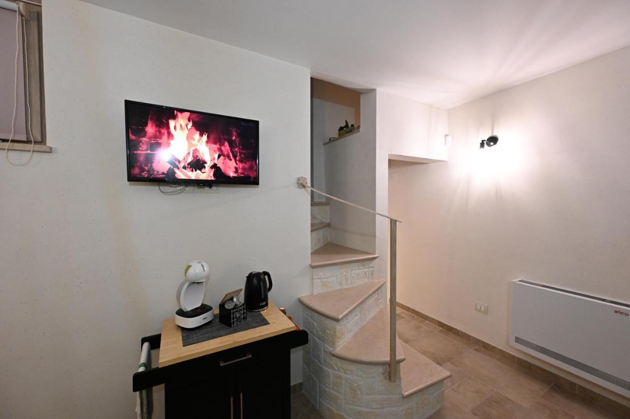 Suite Laurel Spa Con Idromassaggio Fasano Extérieur photo