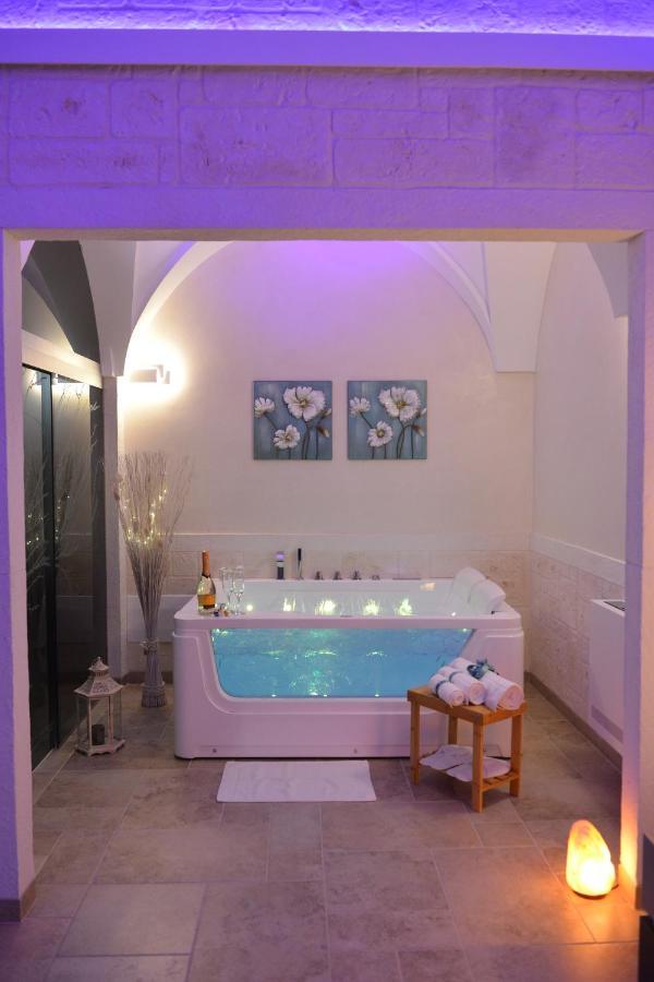 Suite Laurel Spa Con Idromassaggio Fasano Extérieur photo