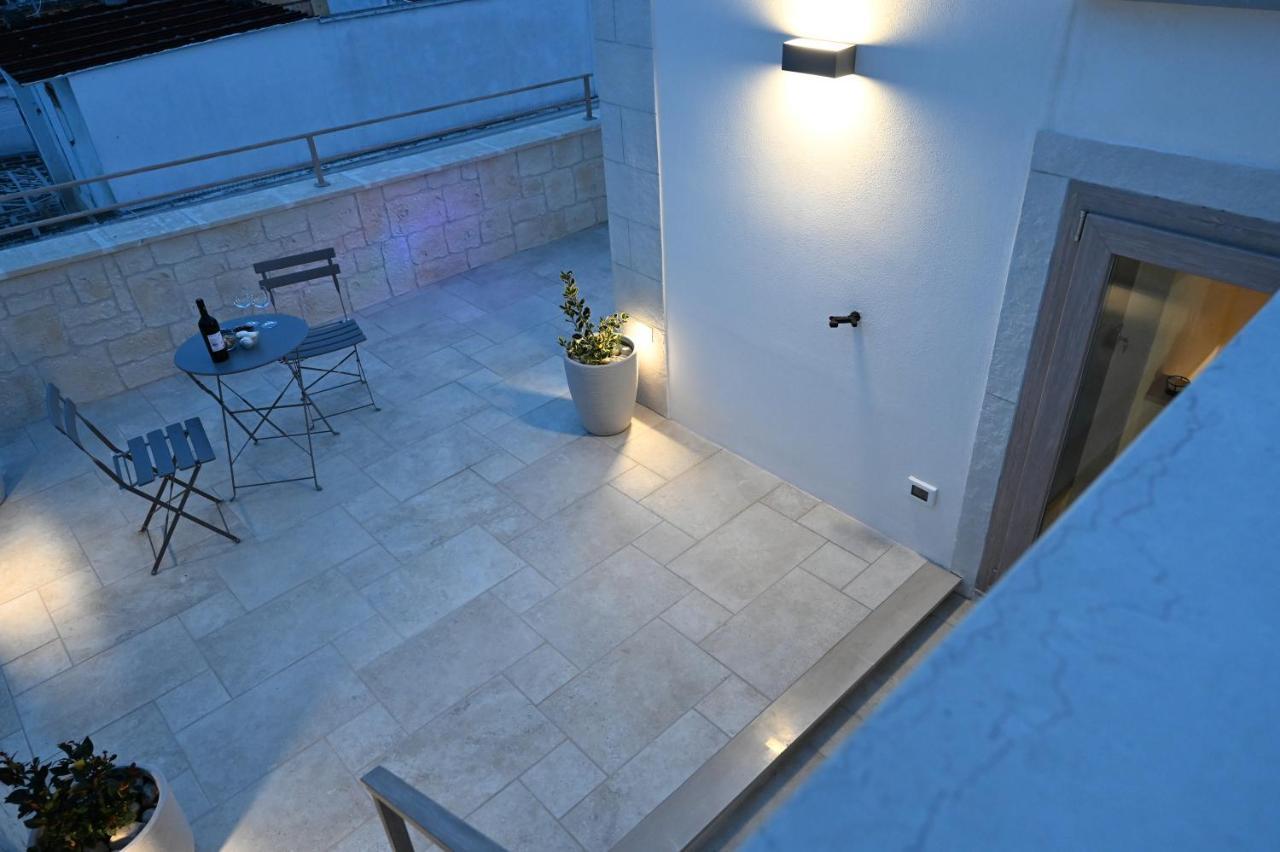 Suite Laurel Spa Con Idromassaggio Fasano Extérieur photo