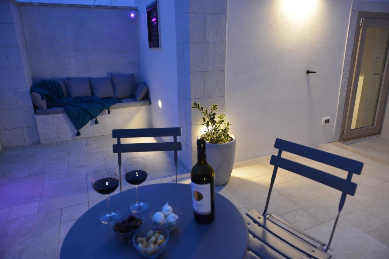 Suite Laurel Spa Con Idromassaggio Fasano Extérieur photo